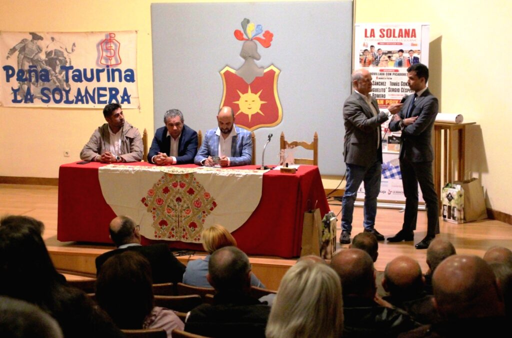 -Un momento de la entregade premios