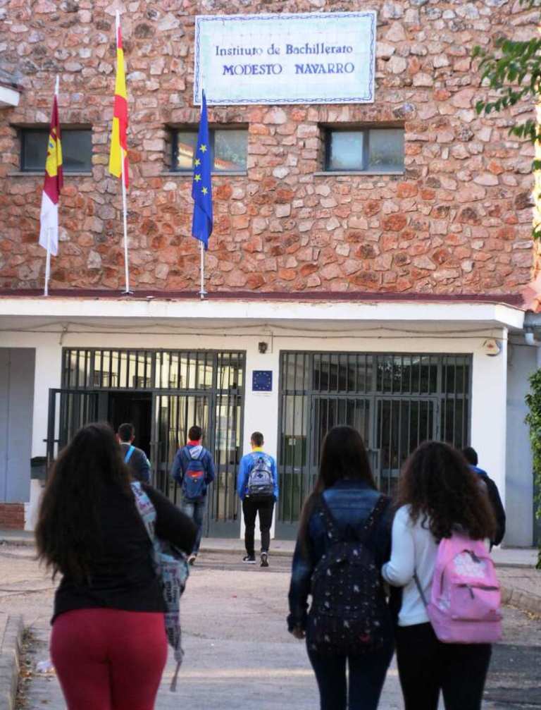 - Alumnos en el IES Modesto Navarro