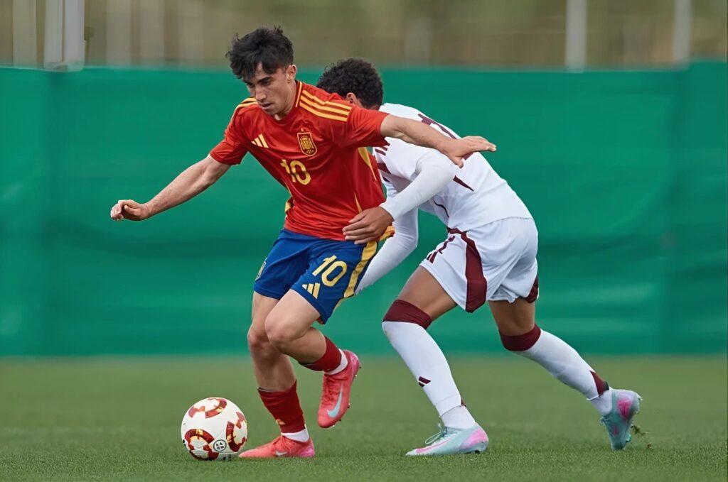 -Alberto Ruiz con la selección sub-14