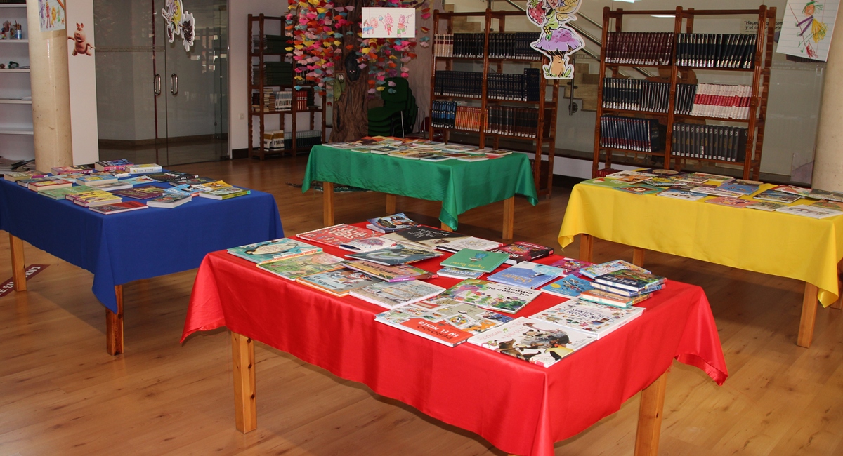 - Biblioteca Guía Lectora Infantil