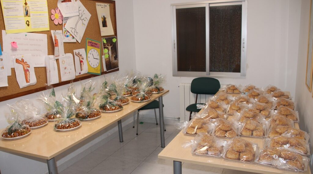 - Dulces fiestas Santa María