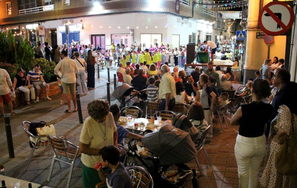 -Ambiente fiesta Cristo del Amor