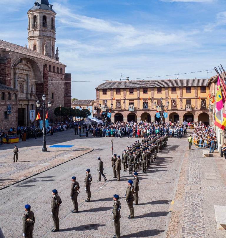 -Jura panorámica plaza Foto Pepe Simón