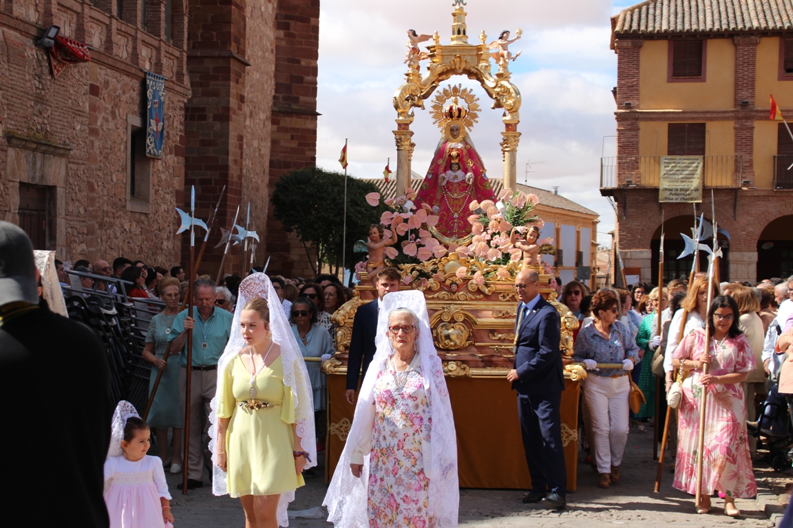 -Procesión final novenario