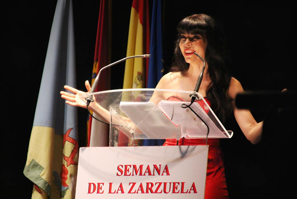 -2-Alicia_Montesquiu.jpg