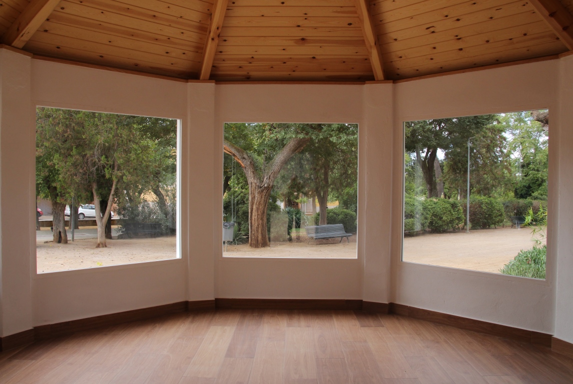 -El quiosco del parque ya reformado