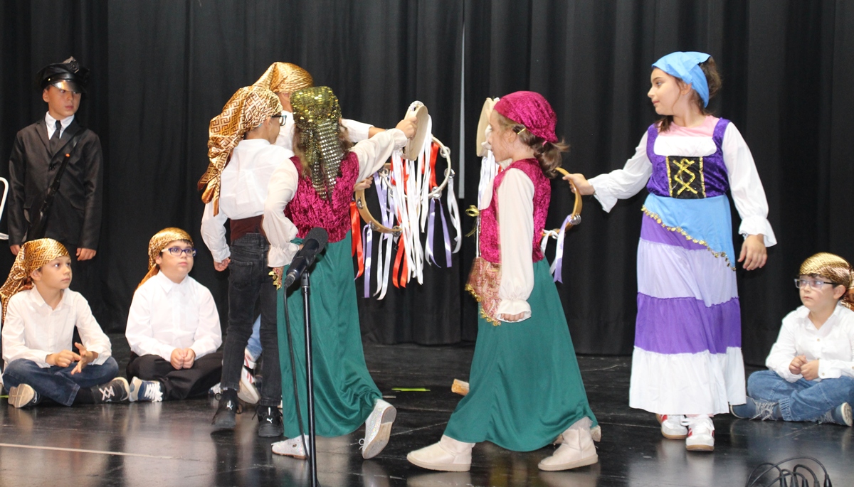 - J Escolares Esc Música