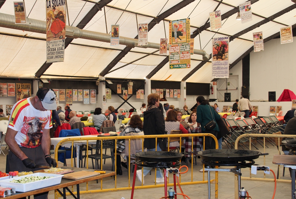 - Comida La Solanera paellas