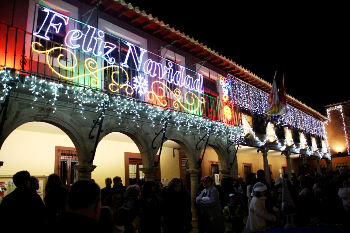 -Navidad encendido fachada Ayto