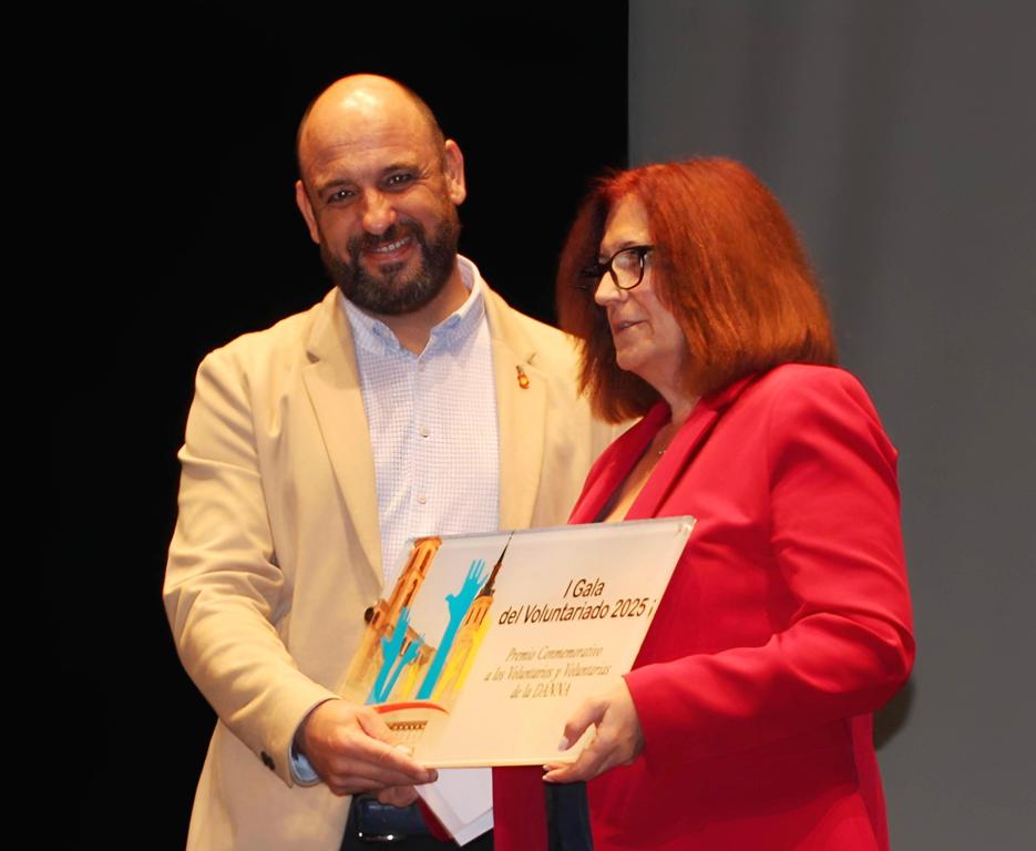 -Isabel López representó a los voluntarios de la DANA