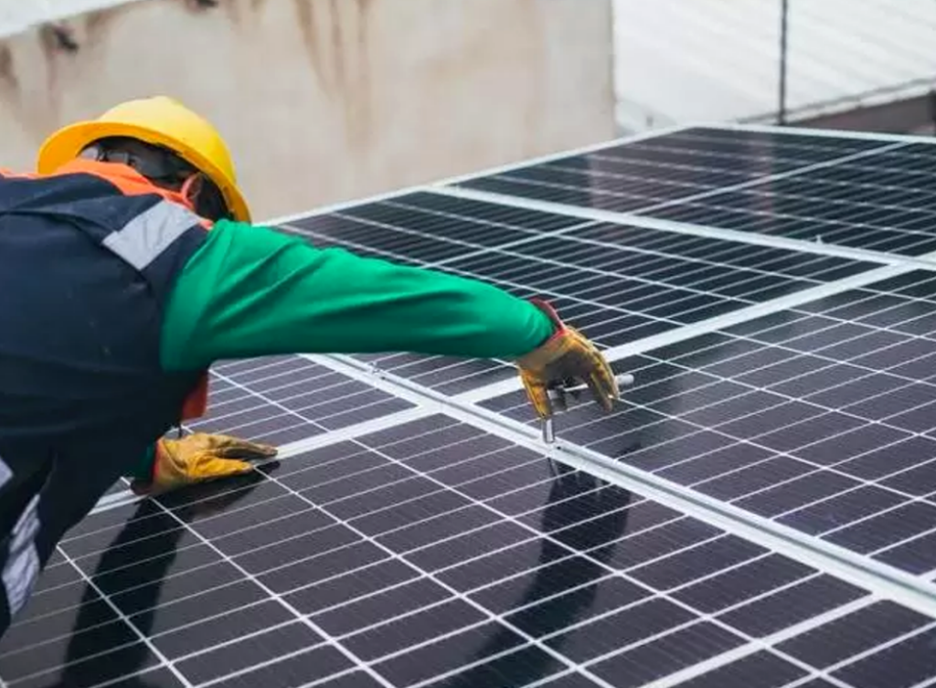 -La Solana tendrá una cooperativa energética-