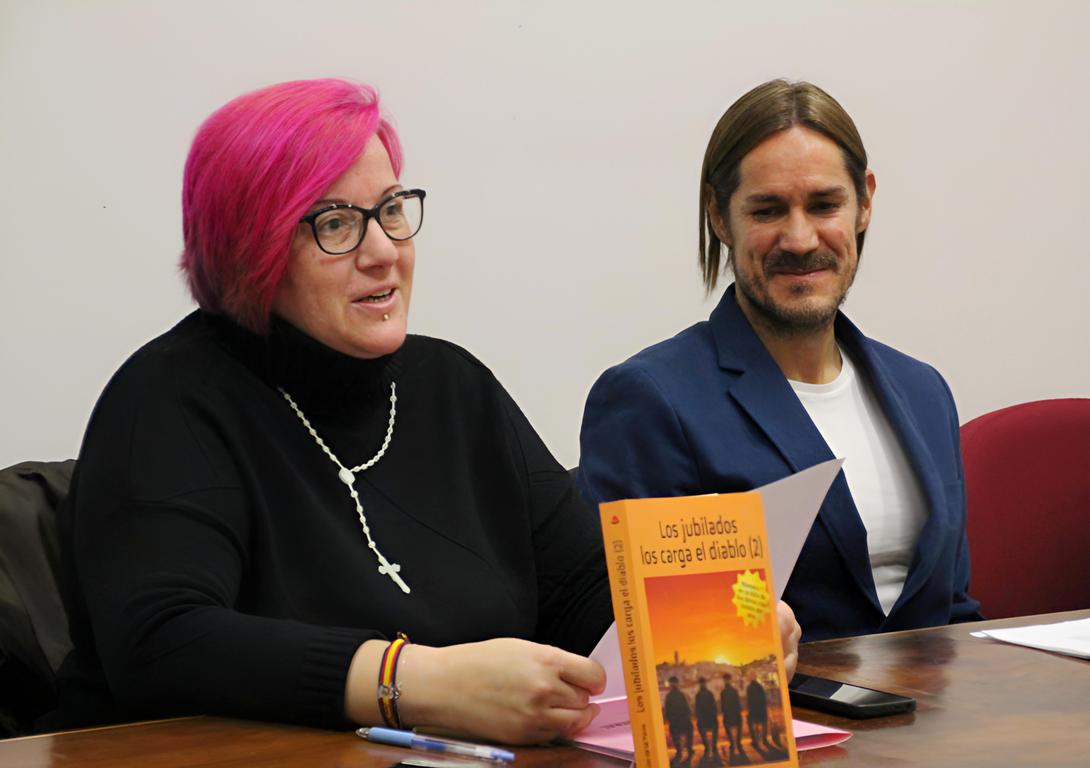 -Libro_Luis_Chacón_mayores_diablo_II_presentación_9-12-25.jpg