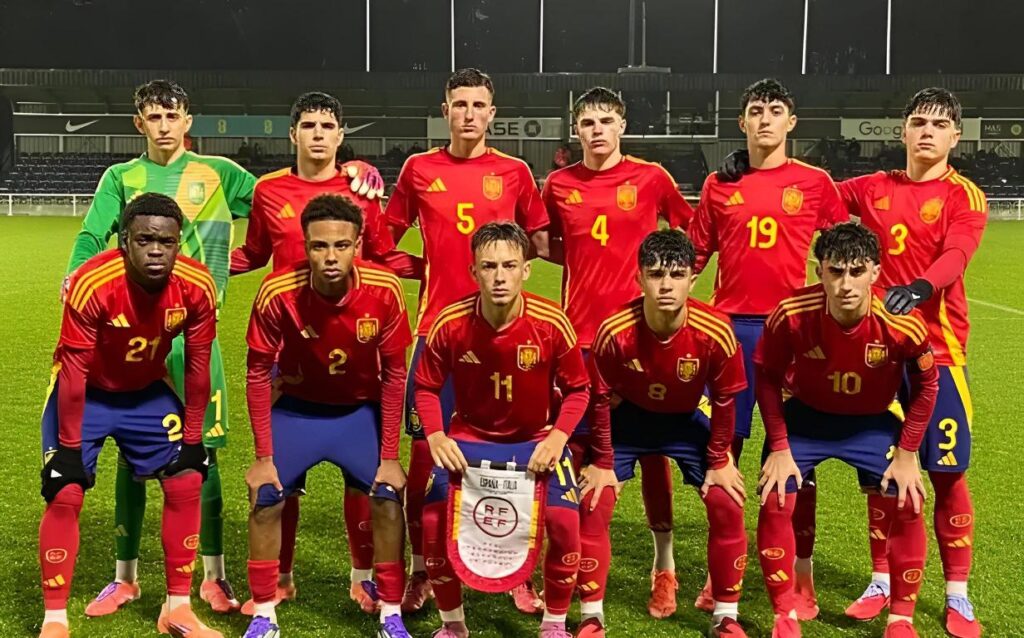 -Selección_española_sub-15_15-12-25-fotor-enhance-2025122295902.jpg