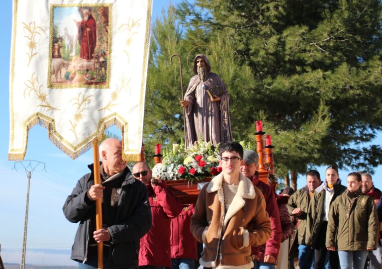 -San Antón en procesión