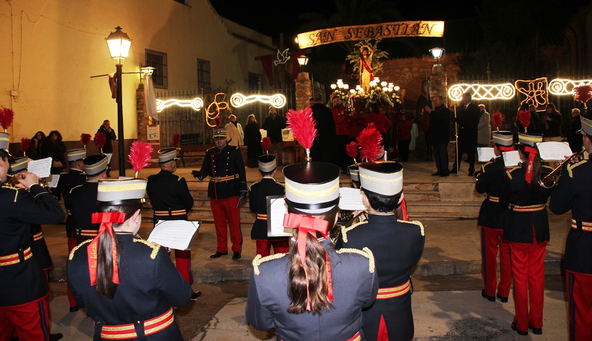 - San Sebastián salida santo