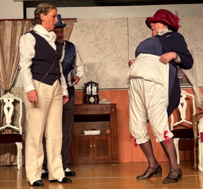 - Teatro La venganza de la Petra